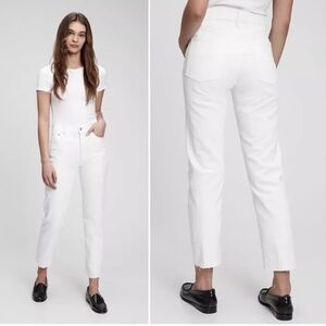 Gap Women Cheeky Straight High Rise Jeans Size 30/10 Short Color White New